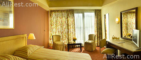 Titania Hotel 24